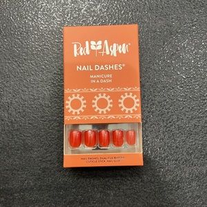 Red Aspen Nail Dash